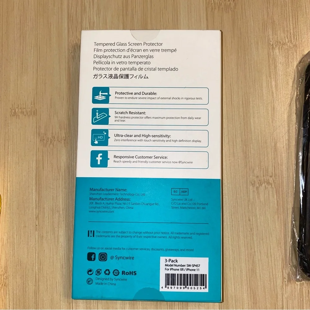 iPhone 11 glass screen protector & case new